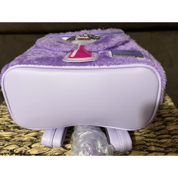 Loungefly Disney Emperor's New Groove Yzma Plush, With Waging Tail Mini Backpack - Picture 5 of 6